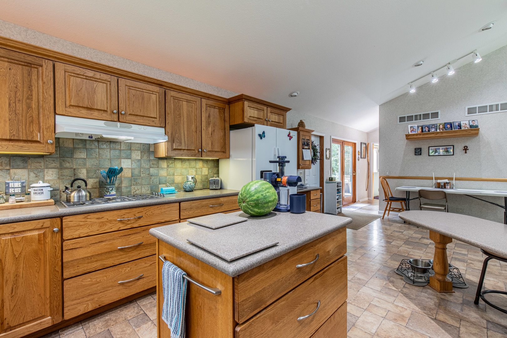13437 1675 East Street, Princeton, IL 61356