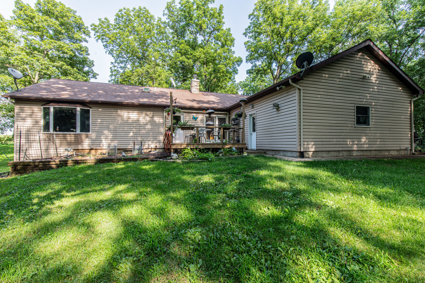 13437 1675 East Street, Princeton, IL 61356