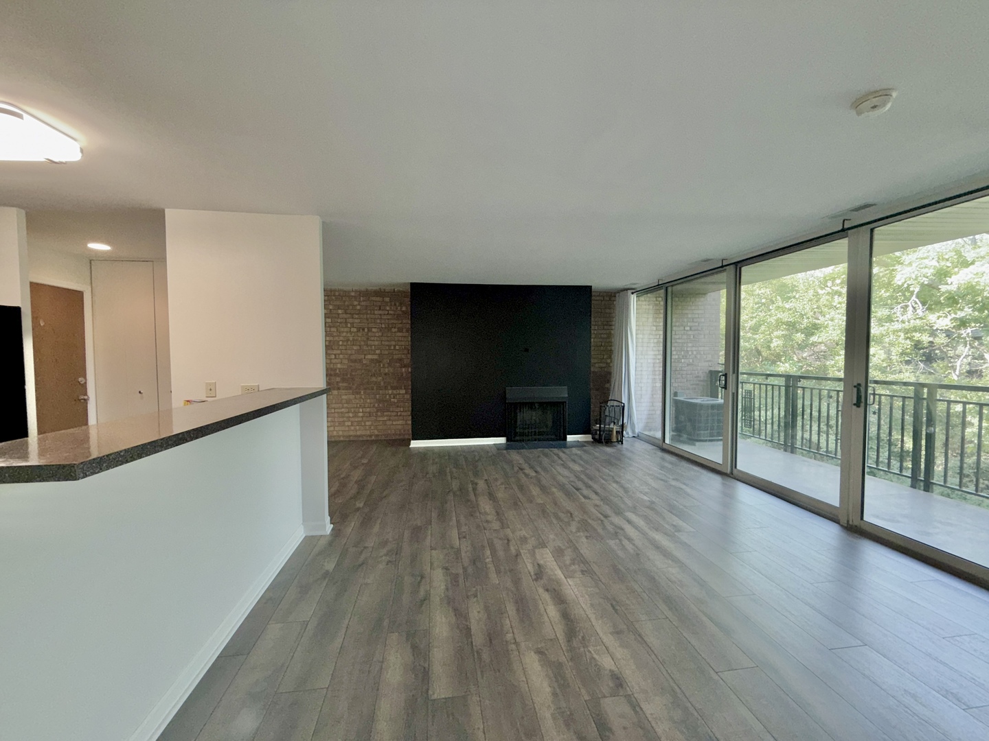 5900 Oakwood Drive #4G, Lisle, IL 60532