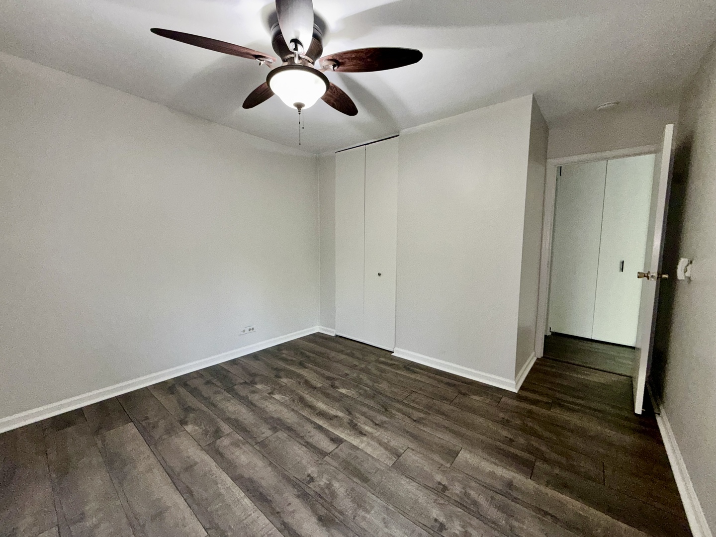 5900 Oakwood Drive #4G, Lisle, IL 60532