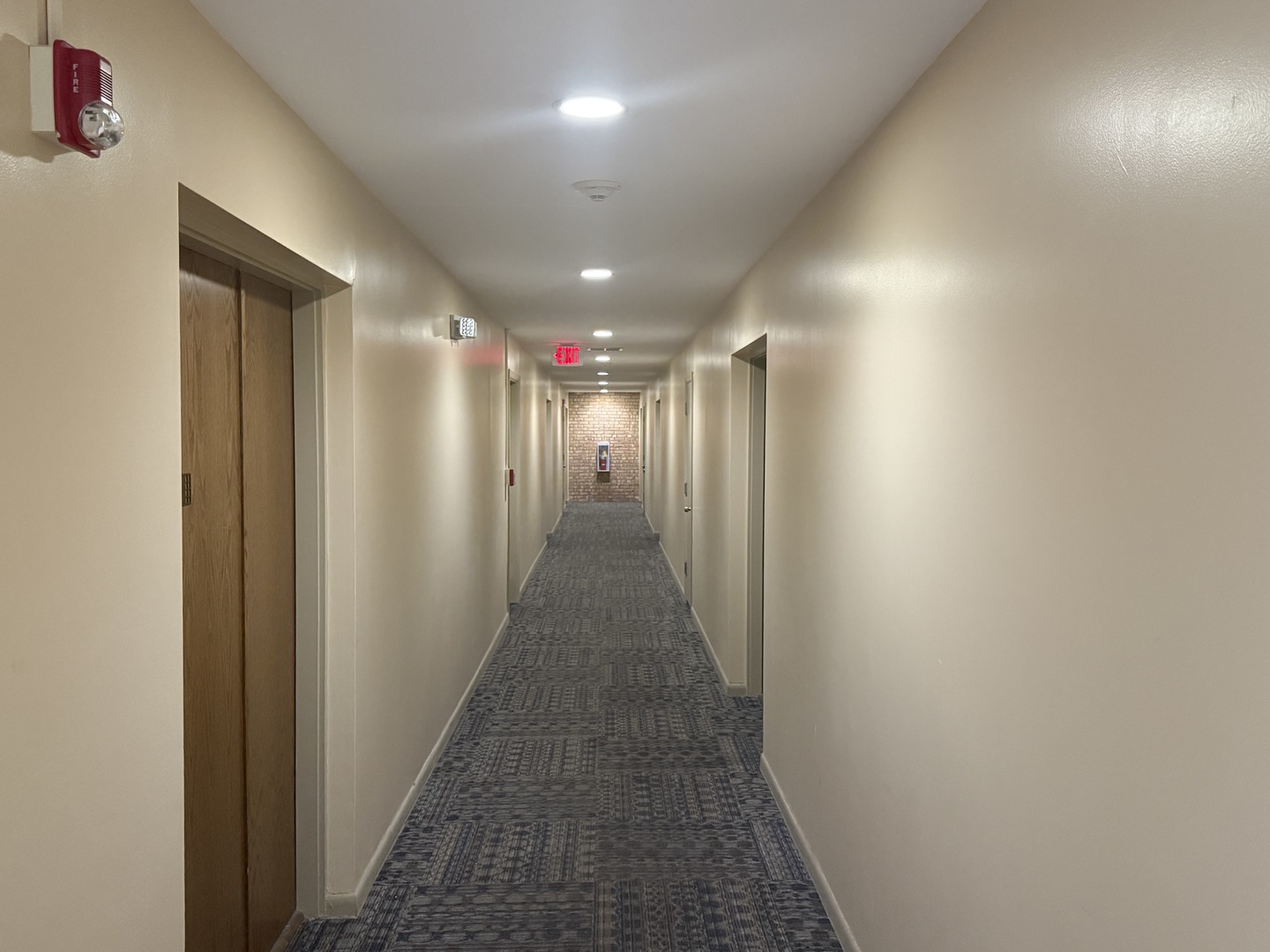 5900 Oakwood Drive #4G, Lisle, IL 60532