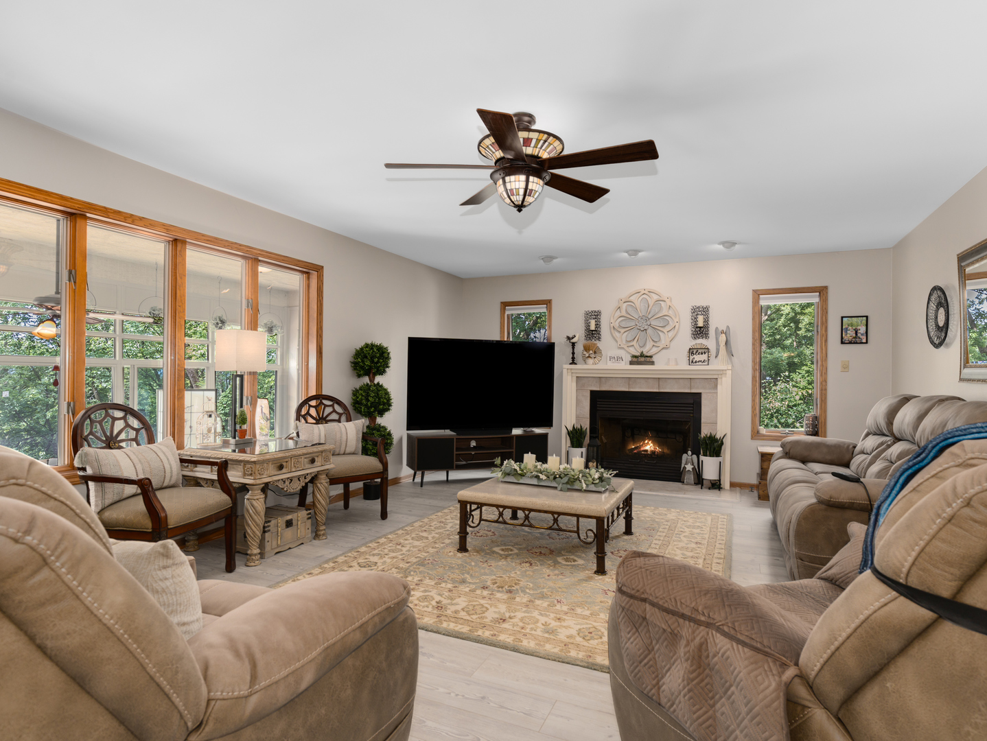 26223 W Highland Drive, Channahon, IL 60410