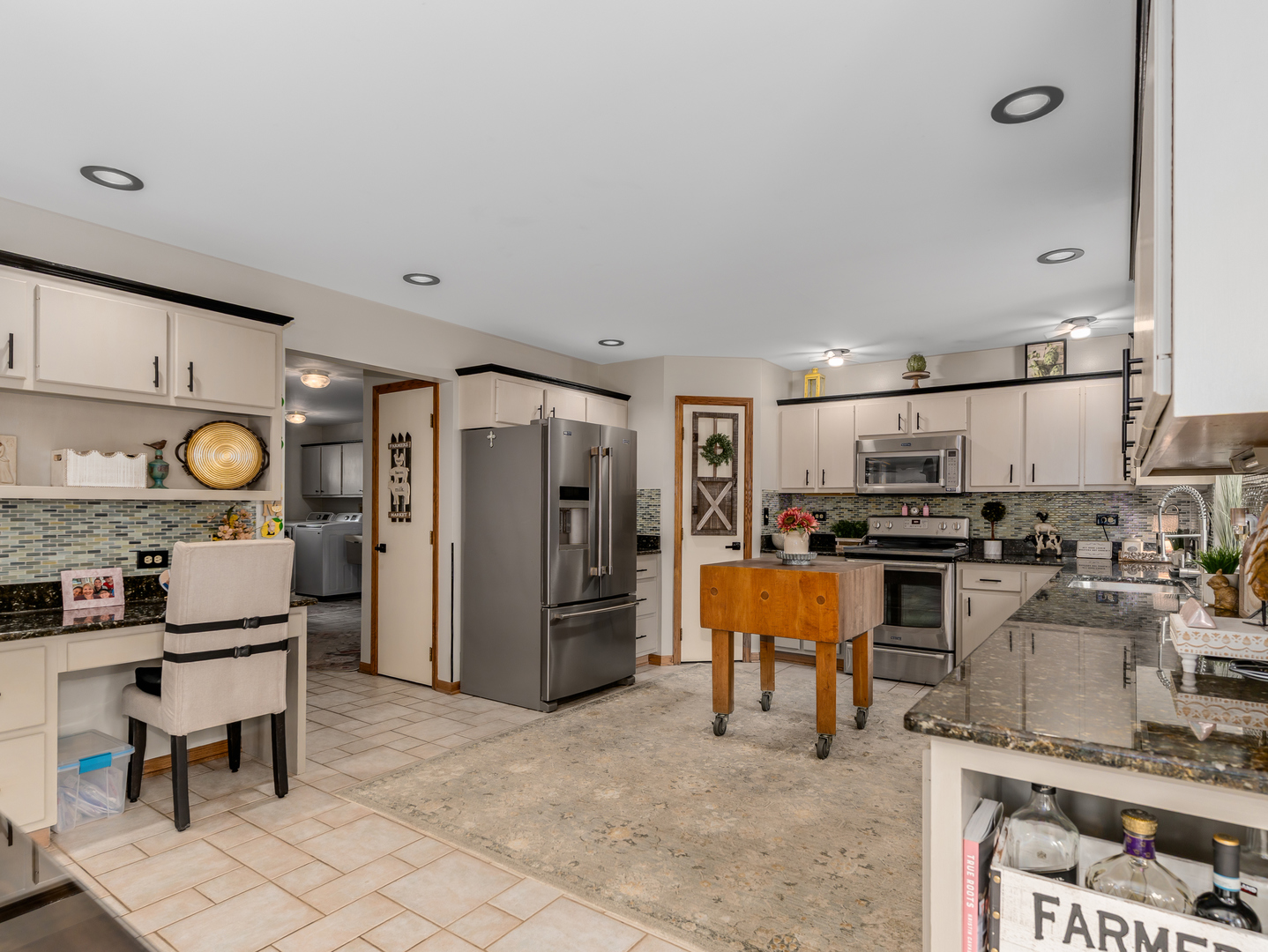 26223 W Highland Drive, Channahon, IL 60410