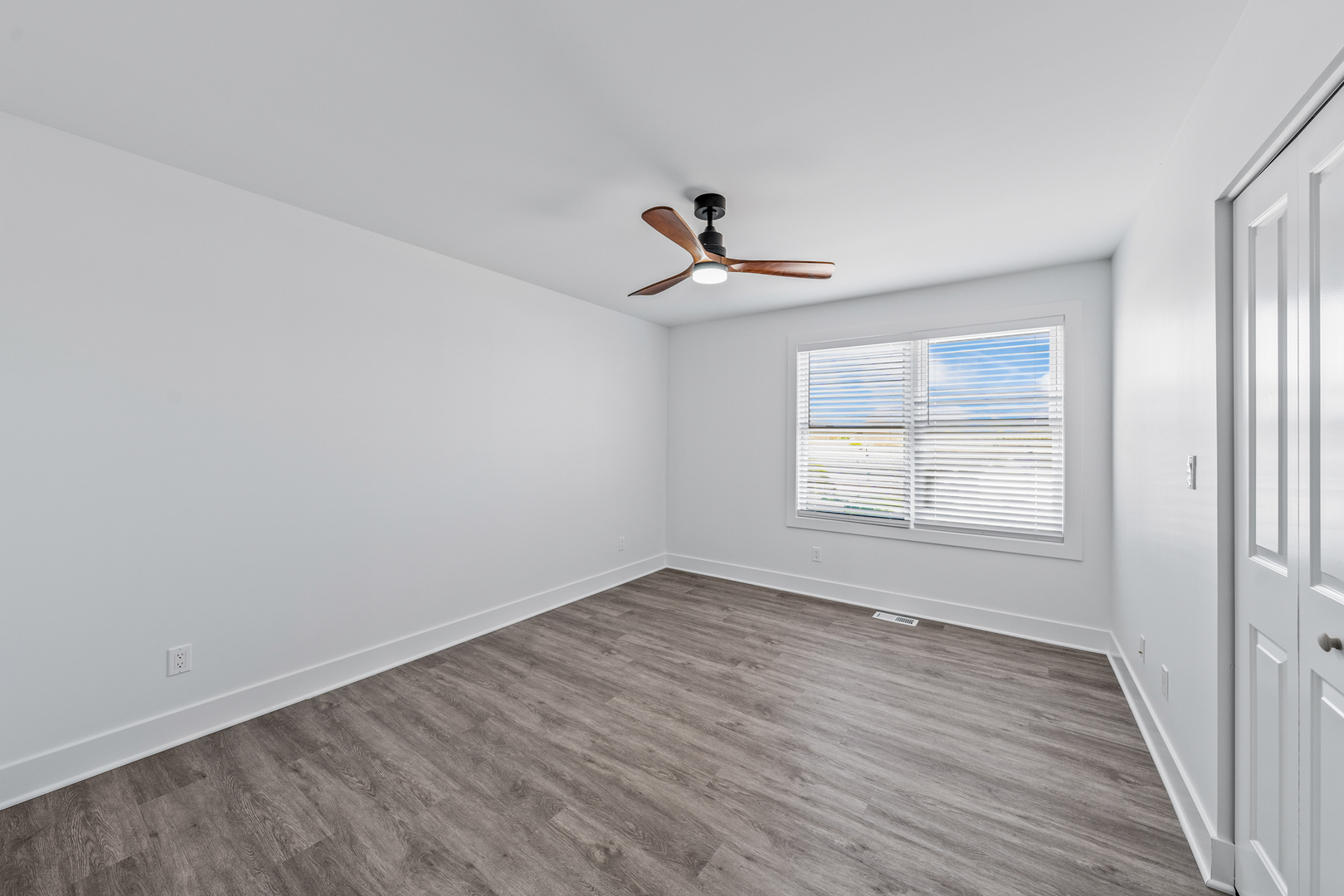 1316 8th Street #1316, Harvard, IL 60033