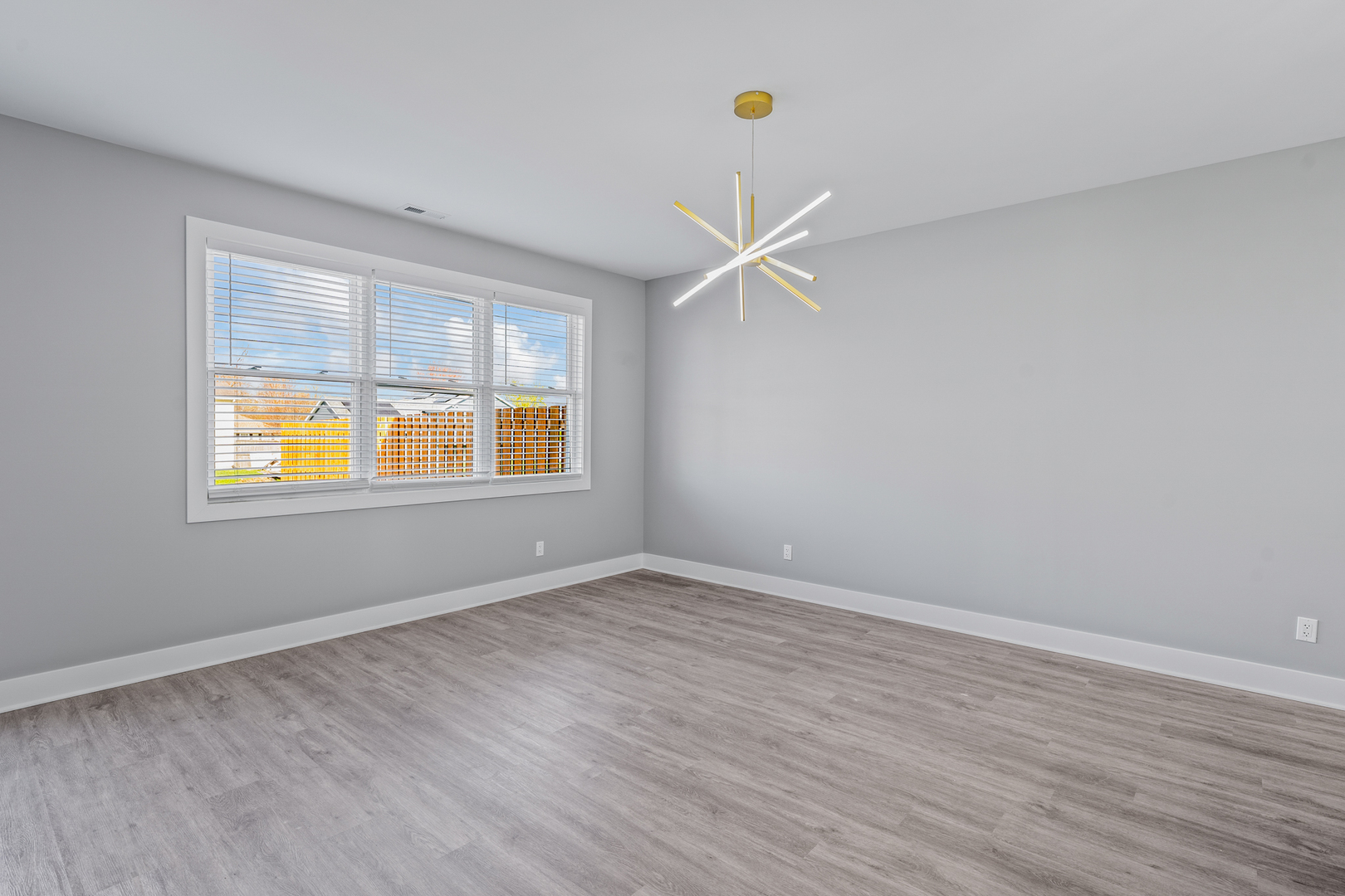 1316 8th Street #1316, Harvard, IL 60033