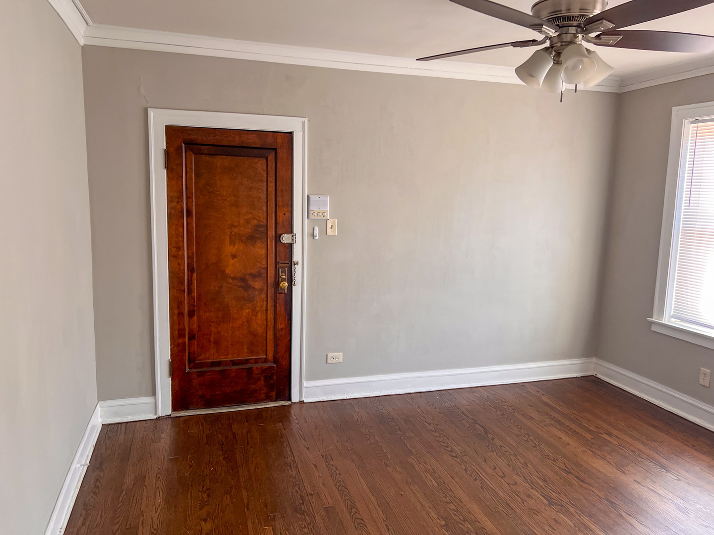 1526 W 89th Street #2, Chicago, IL 60620