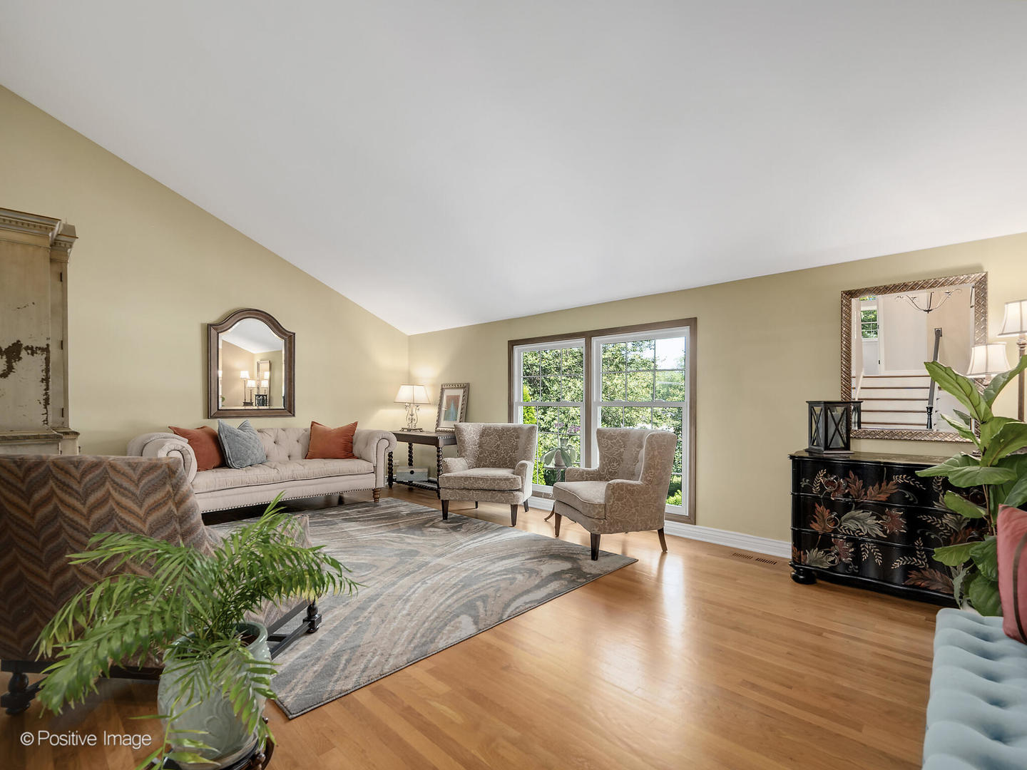1401 Sussex Road, Naperville, IL 60540