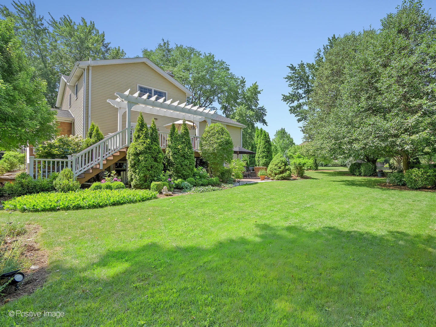 1401 Sussex Road, Naperville, IL 60540