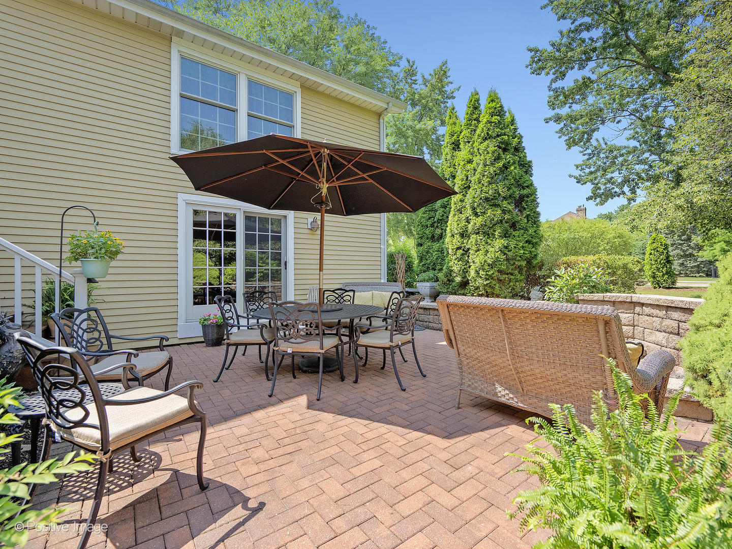 1401 Sussex Road, Naperville, IL 60540
