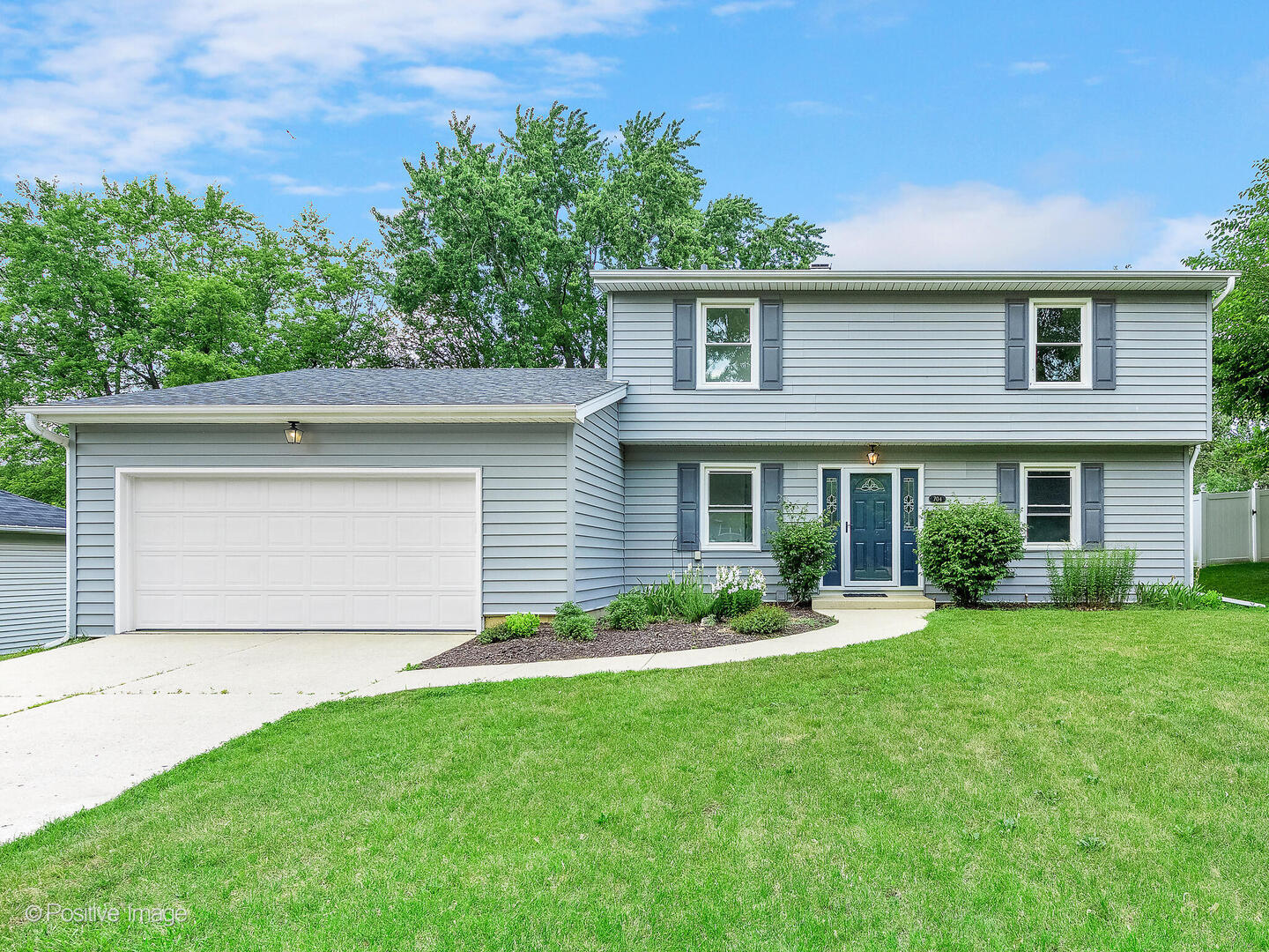 704 59th Street, Lisle, IL 60532