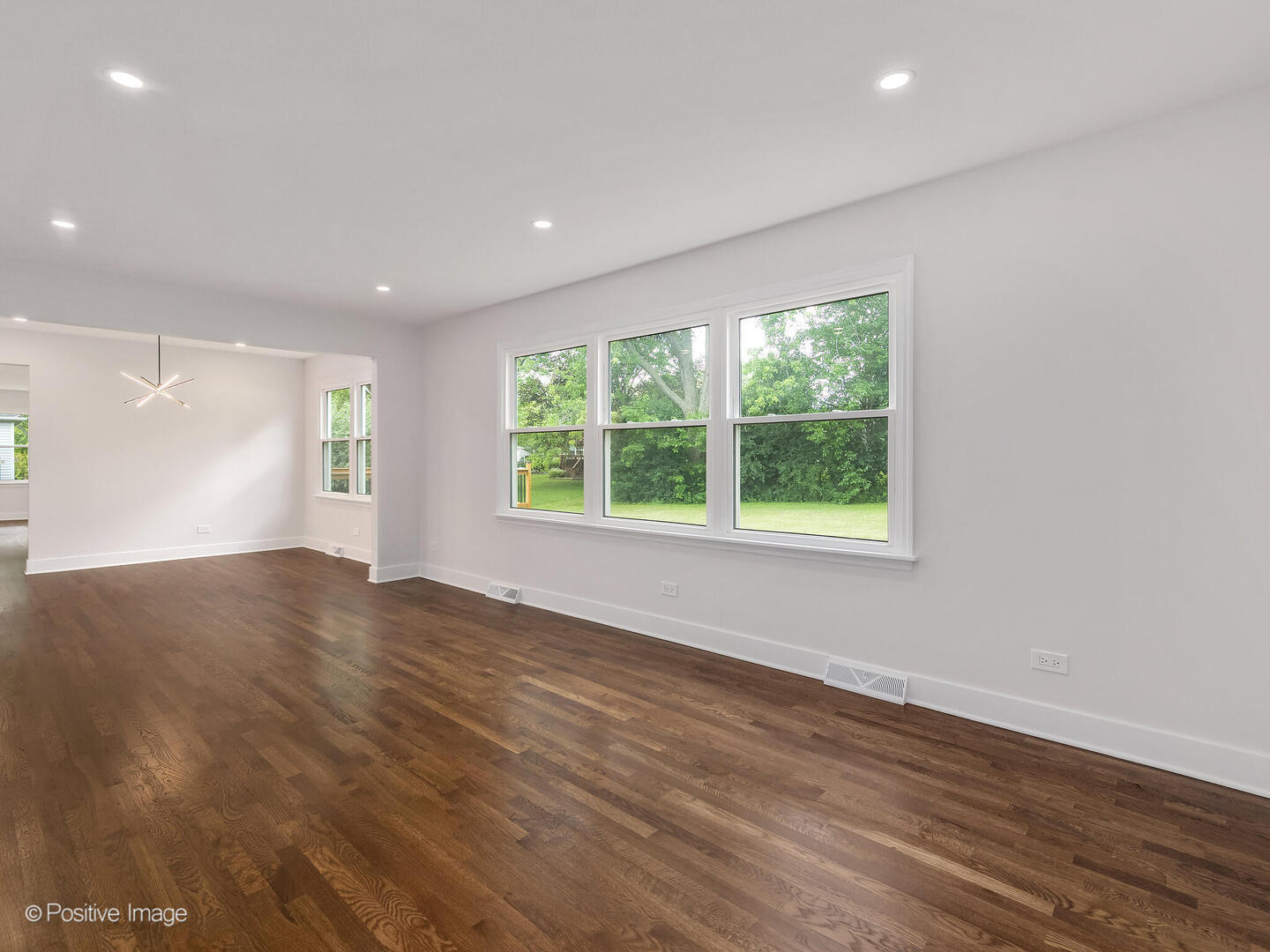 704 59th Street, Lisle, IL 60532