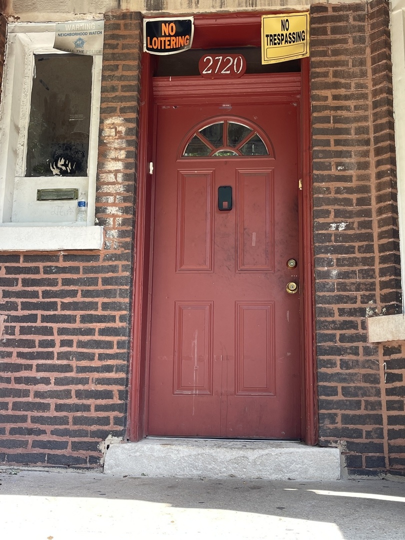 2720 W Flournoy Street, Chicago, IL 60612