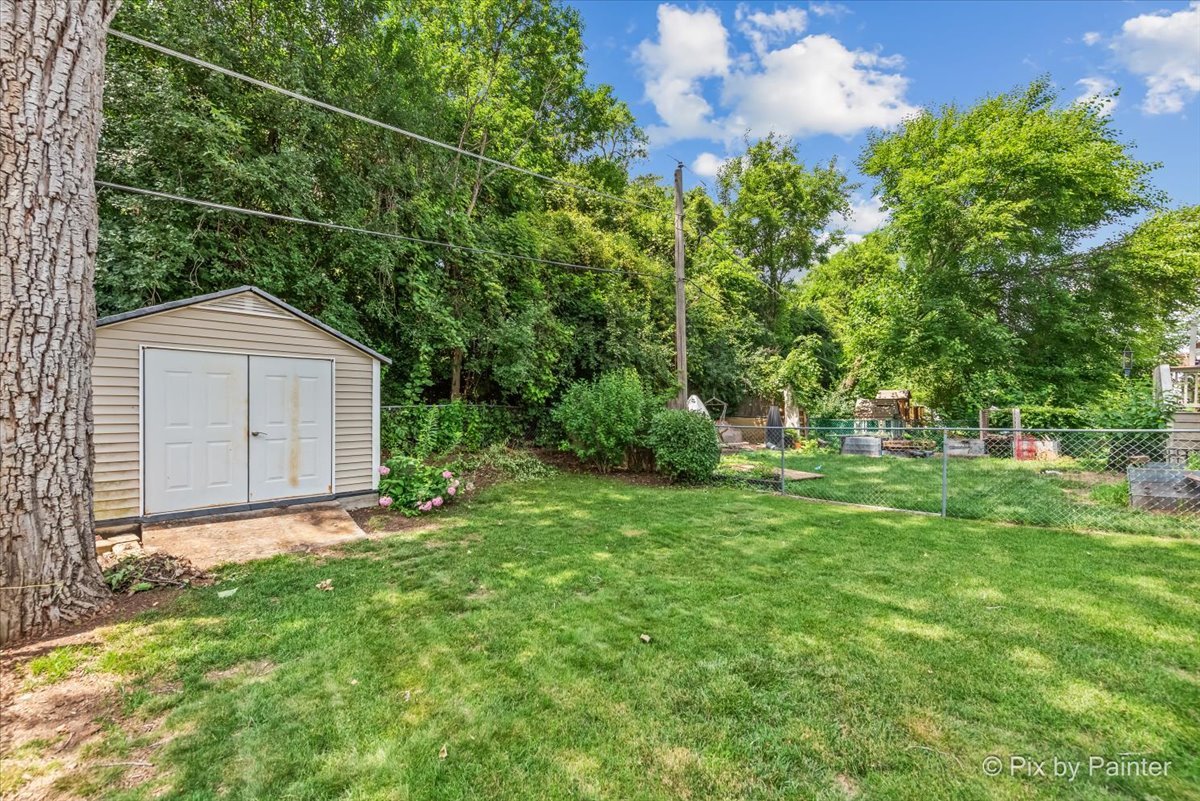 206 Troy Lane, Lombard, IL 60148