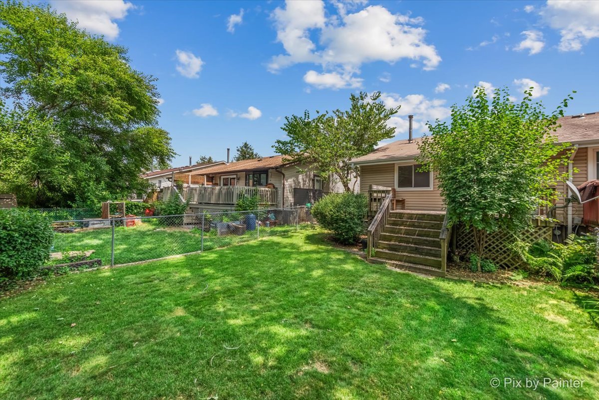 206 Troy Lane, Lombard, IL 60148