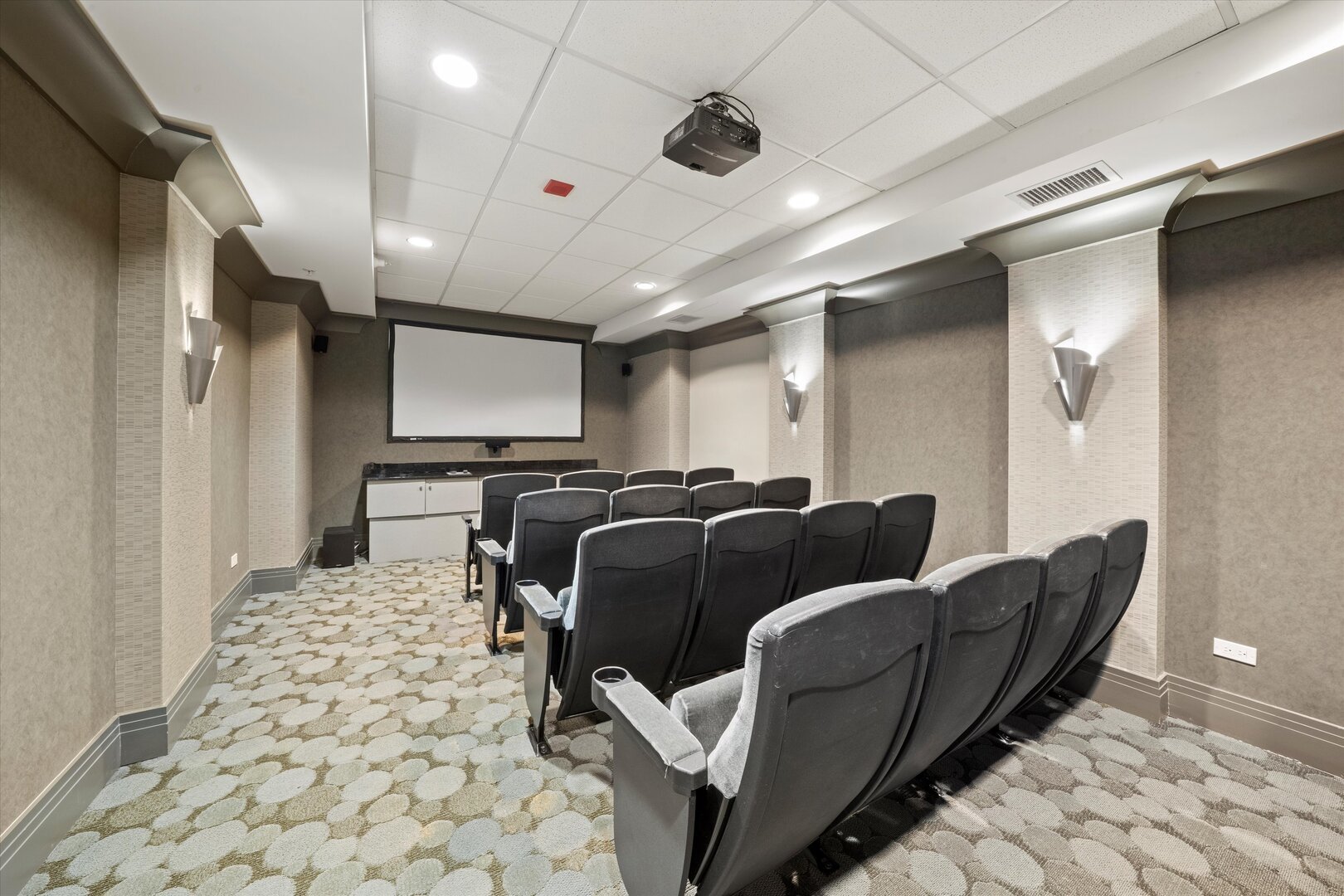 420 E Waterside Drive #407, Chicago, IL 60601