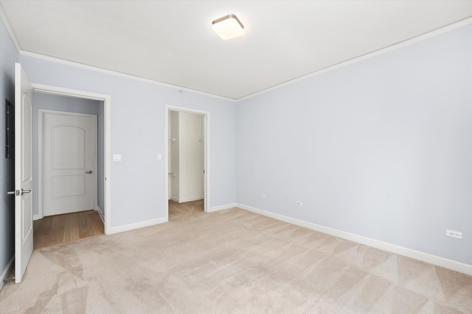 420 E Waterside Drive #407, Chicago, IL 60601