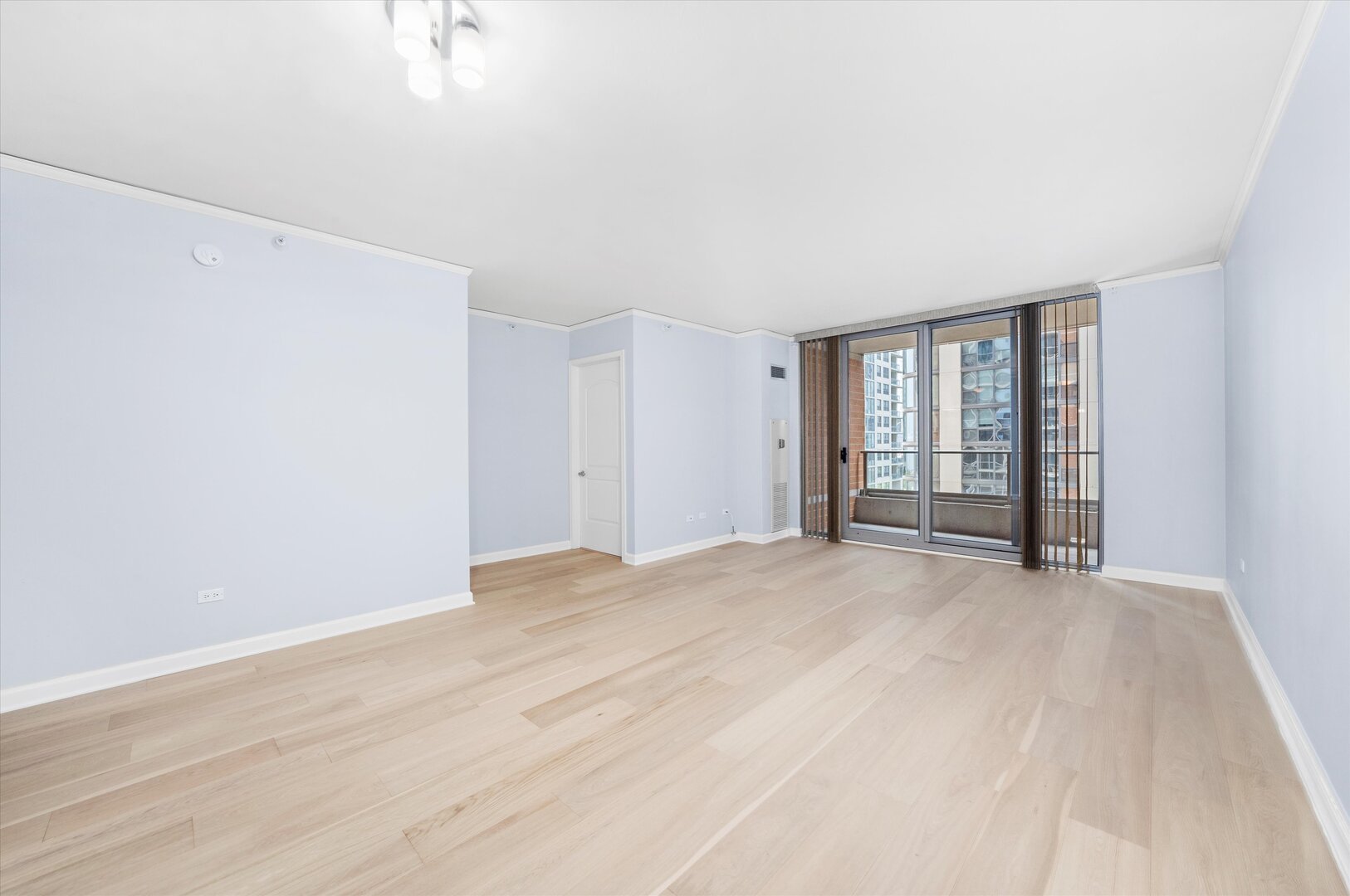420 E Waterside Drive #407, Chicago, IL 60601