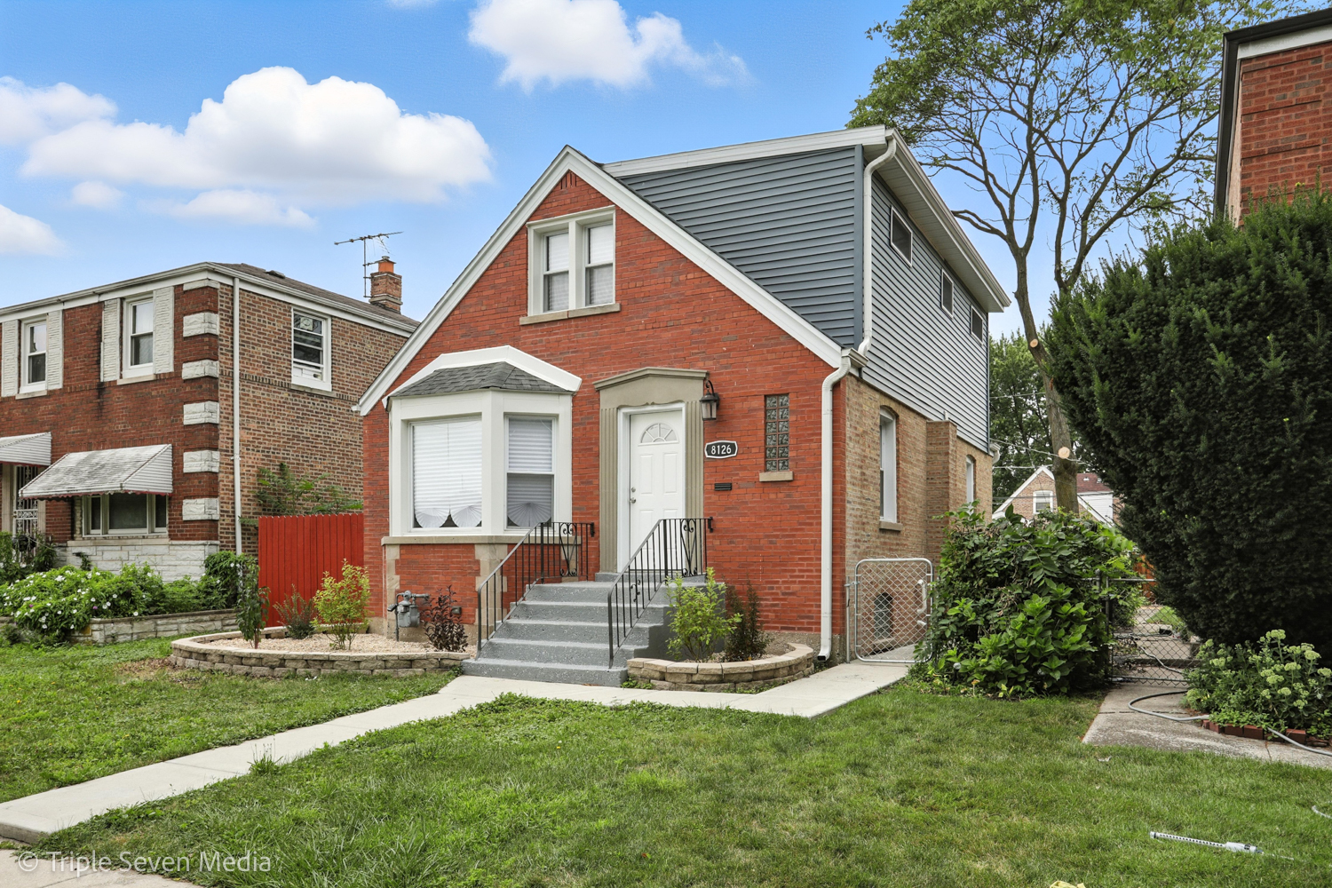 8126 S Wentworth Avenue, Chicago, IL 60620