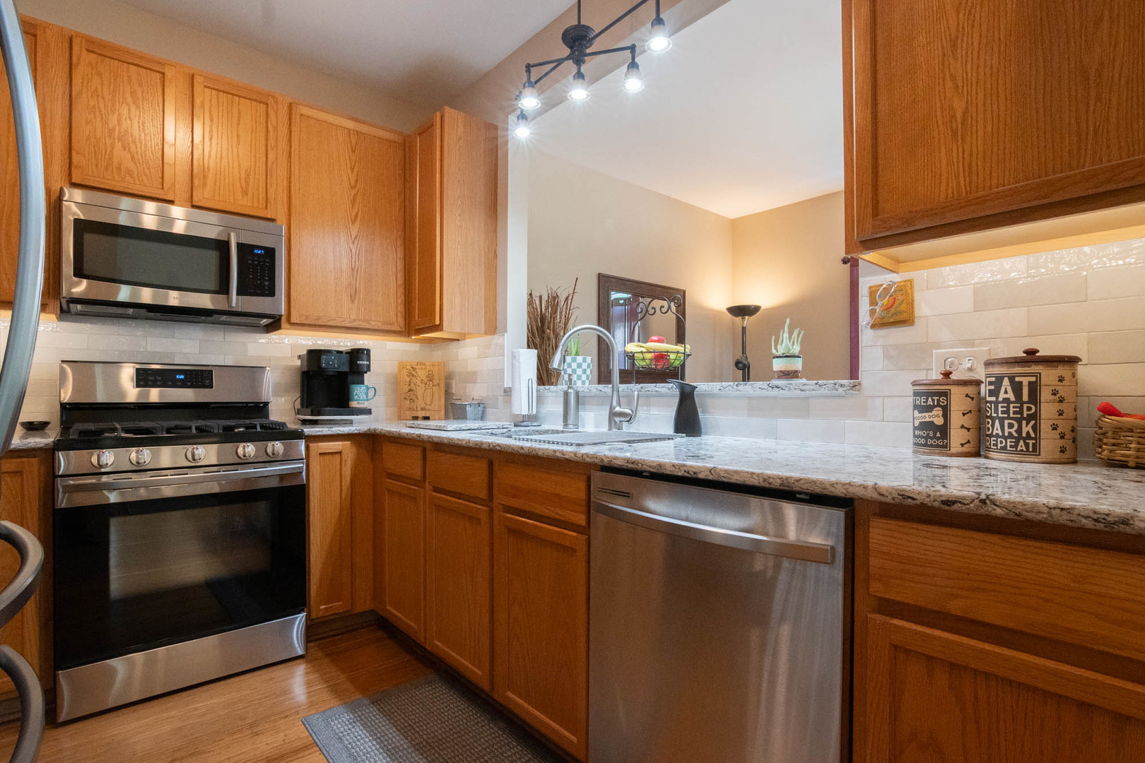 2020 Braeburn Court #A, Wauconda, IL 60084