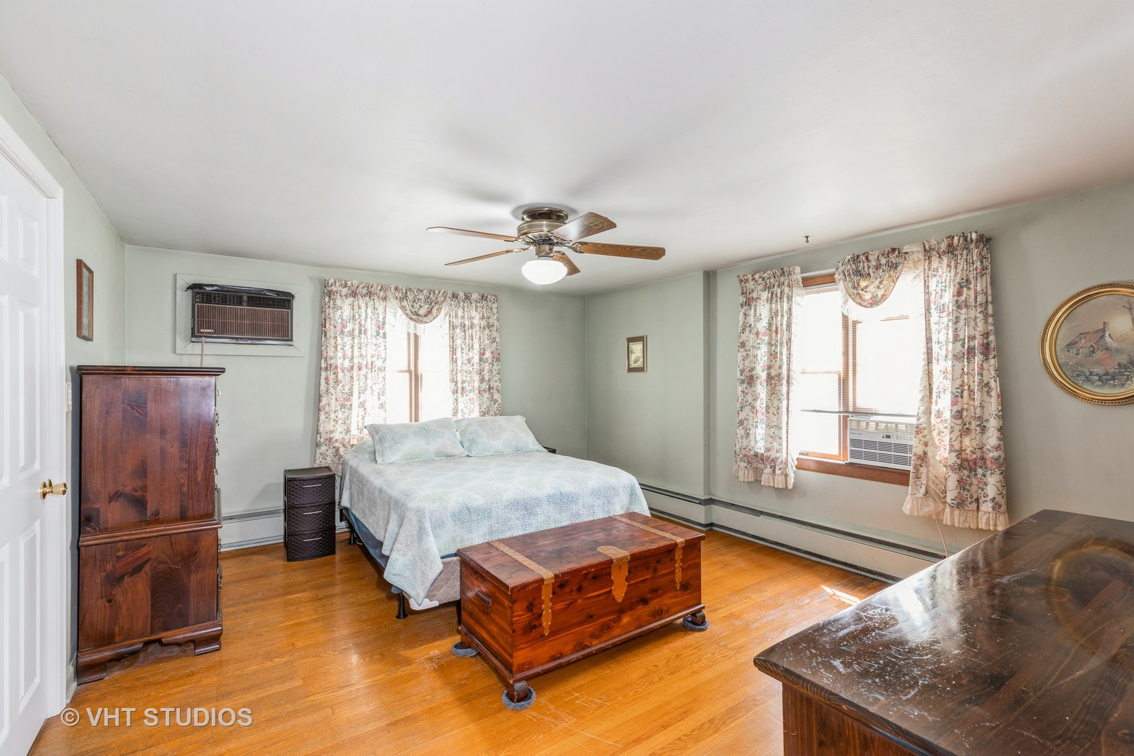 1345 Hickory Road, Homewood, IL 60430