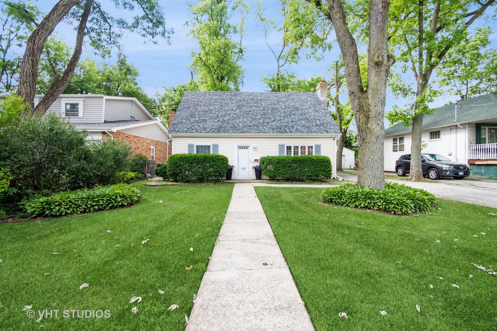 1345 Hickory Road, Homewood, IL 60430