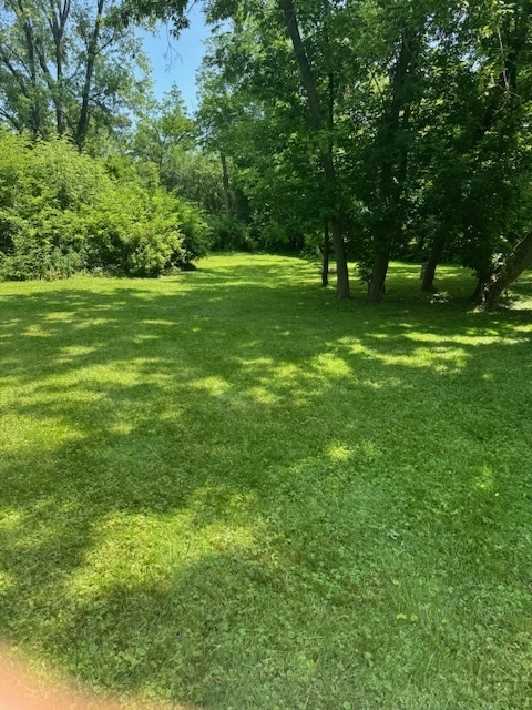 7425 Willow Springs Road, Countryside, IL 60525
