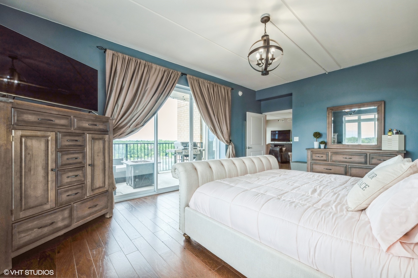 1199 E Port Clinton Road #504, Vernon Hills, IL 60061