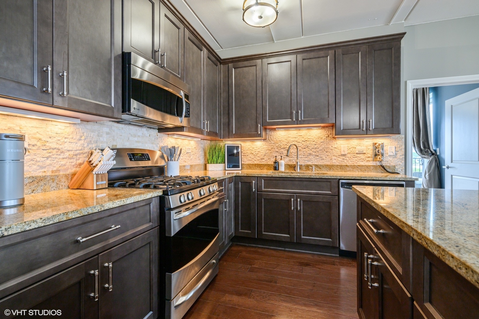 1199 E Port Clinton Road #504, Vernon Hills, IL 60061