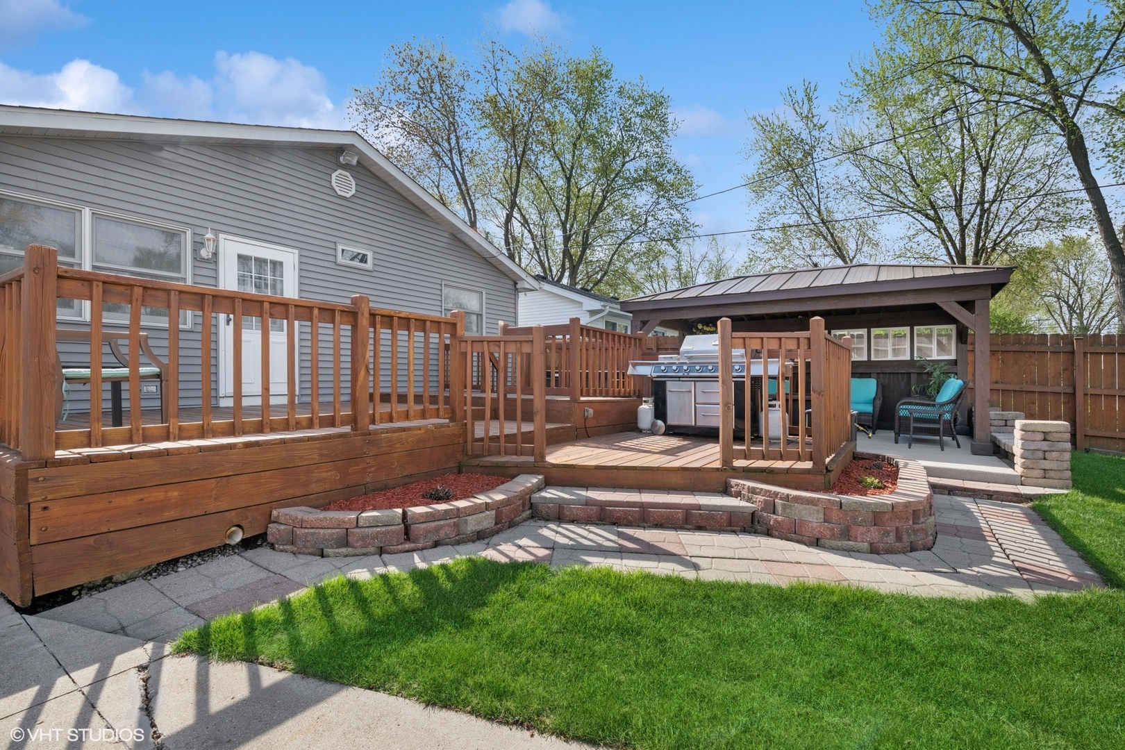 1713 Meadow Lane, McHenry, IL 60050