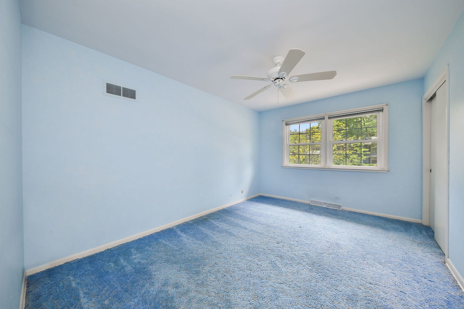 1344 S Main Street, Wheaton, IL 60189
