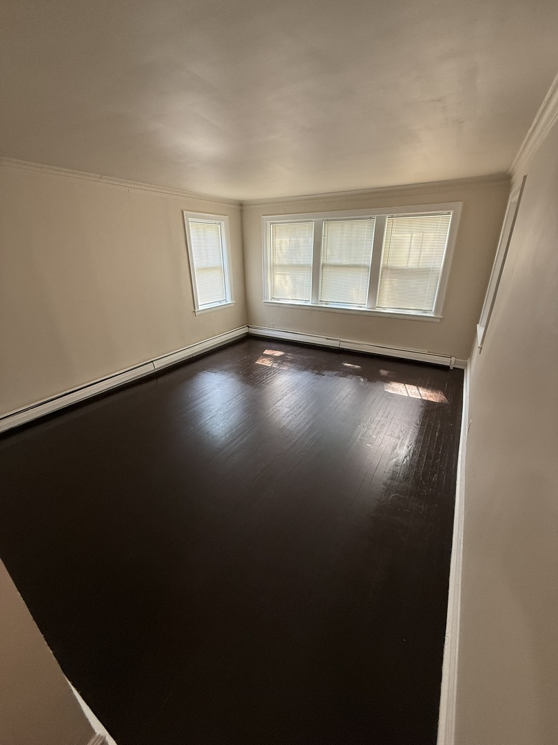 5709 N Spaulding Avenue, Chicago, IL 60659