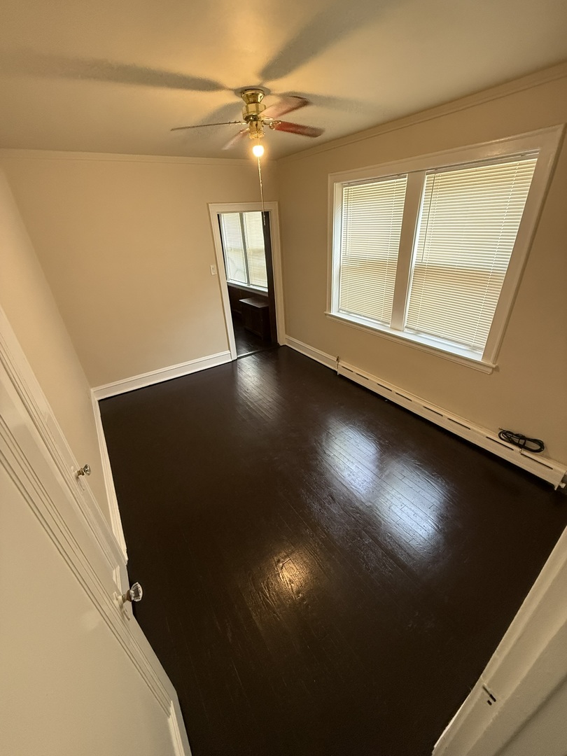 5709 N Spaulding Avenue, Chicago, IL 60659