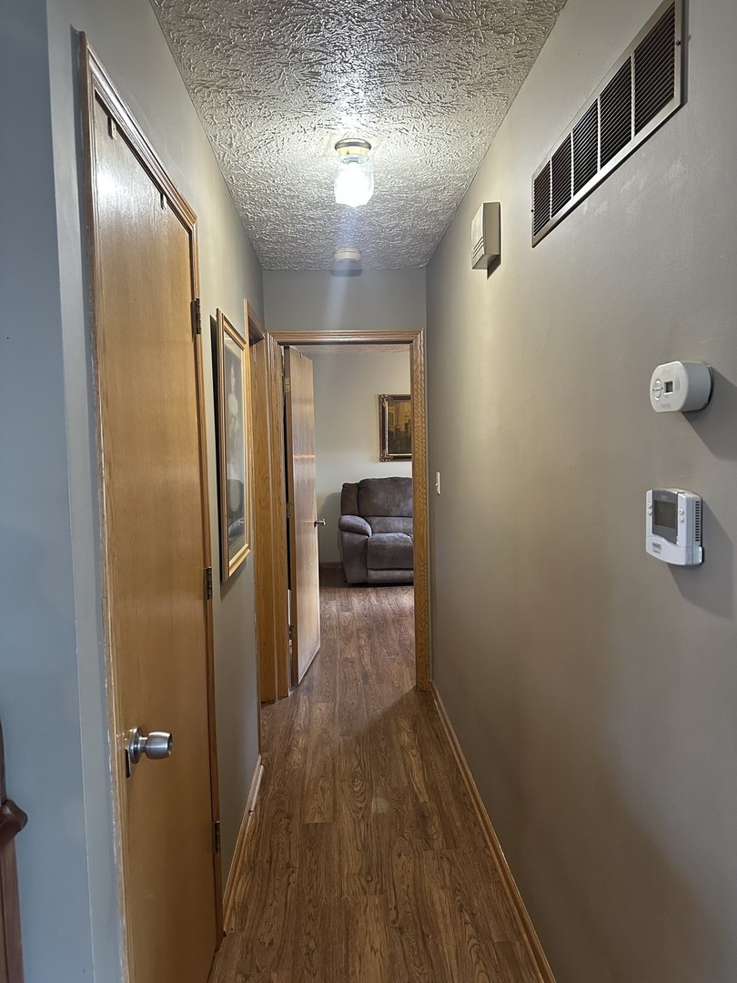 901 W McKinley Road, Ottawa, IL 61350