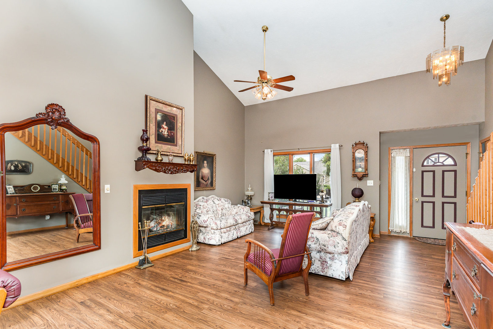 901 W McKinley Road, Ottawa, IL 61350