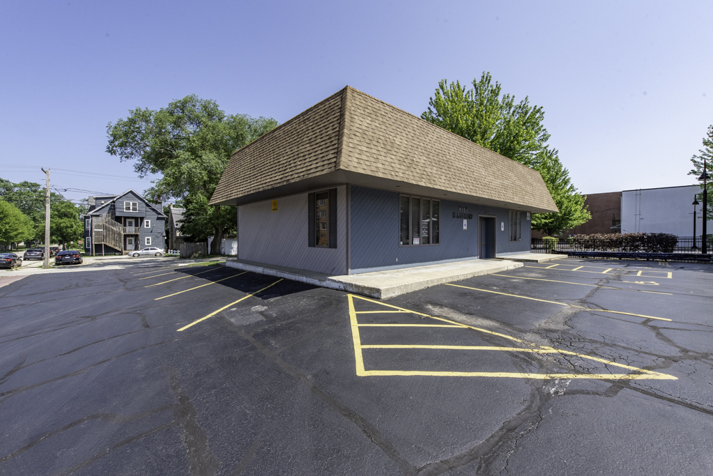 2601 Sheridan Road, Zion, IL 60099