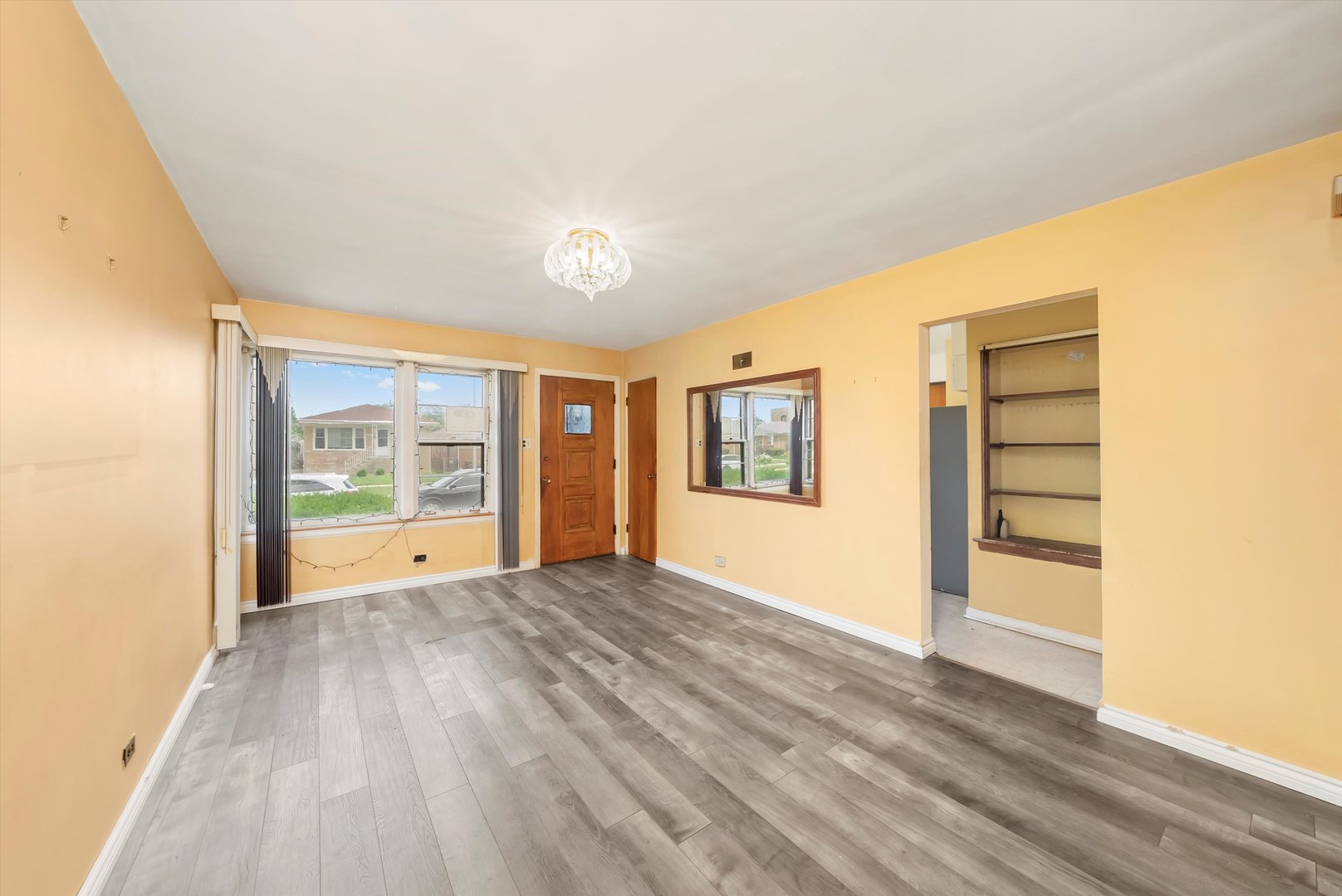 1028 32nd Avenue, Bellwood, IL 60104