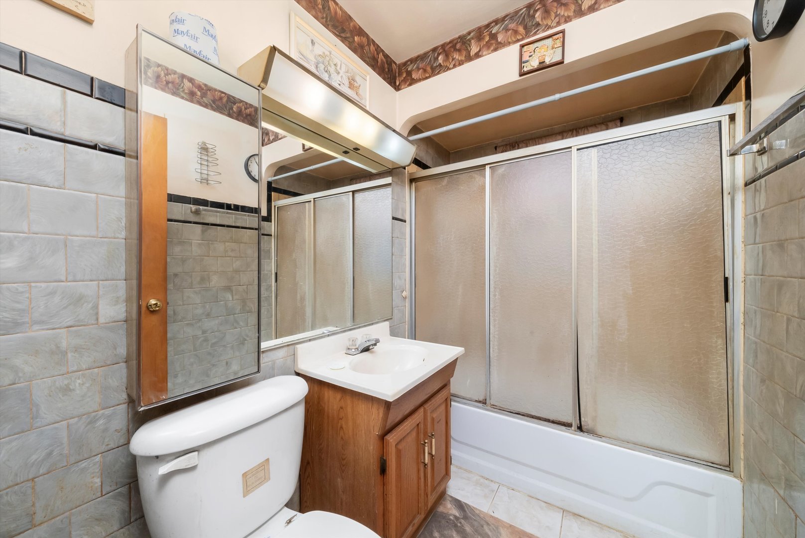 1028 32nd Avenue, Bellwood, IL 60104