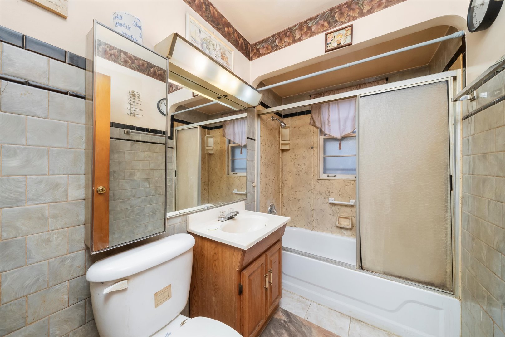 1028 32nd Avenue, Bellwood, IL 60104