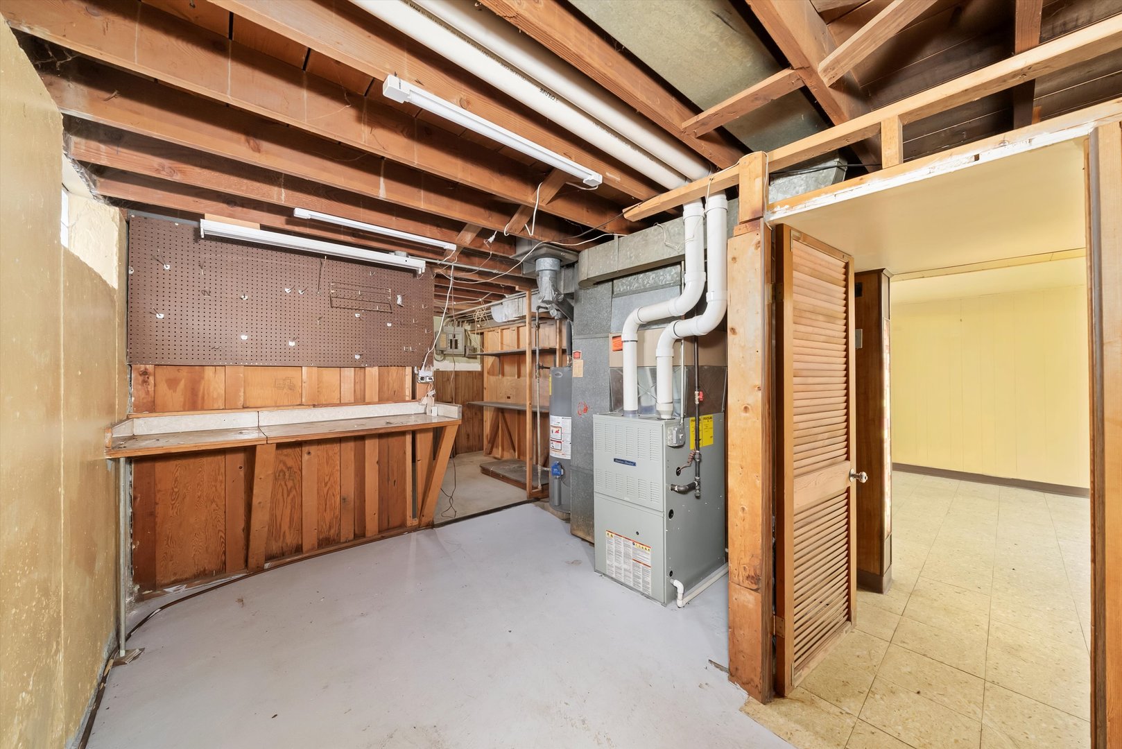 1028 32nd Avenue, Bellwood, IL 60104