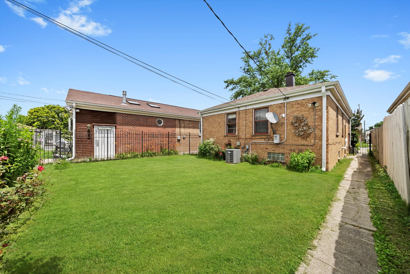 1028 32nd Avenue, Bellwood, IL 60104