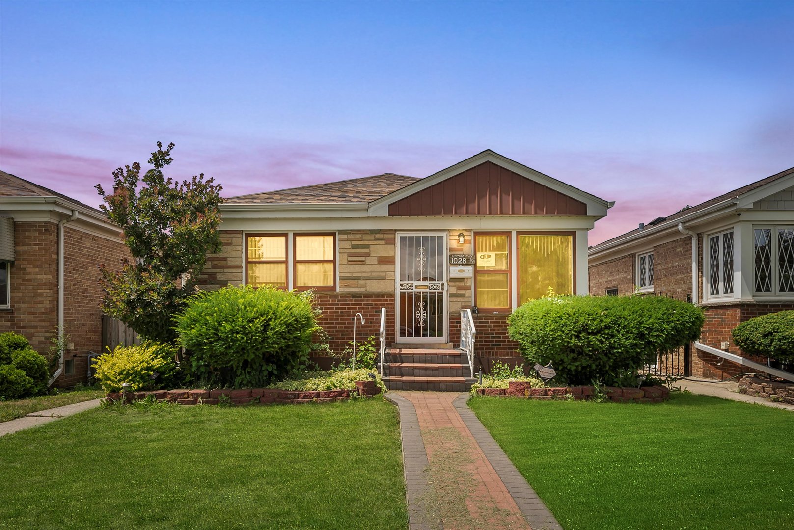 1028 32nd Avenue, Bellwood, IL 60104
