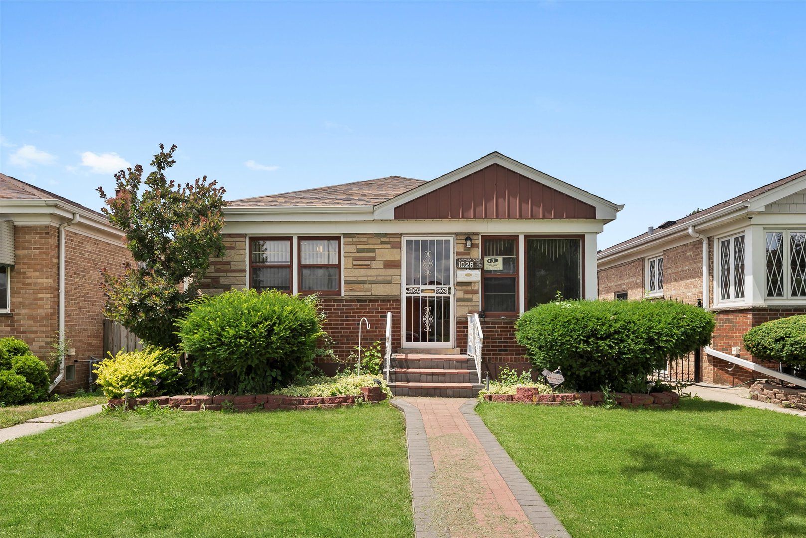 1028 32nd Avenue, Bellwood, IL 60104