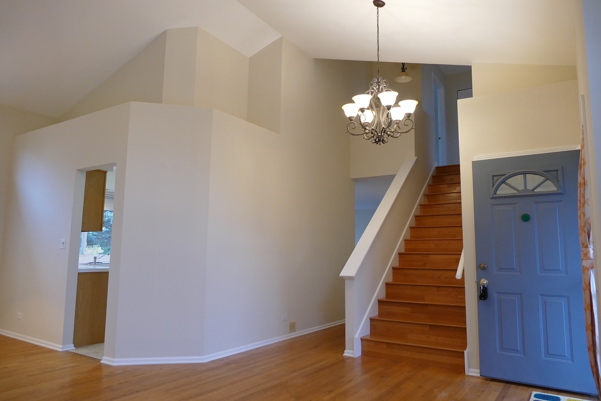 2052 SPICE Lane, Naperville, IL 60565