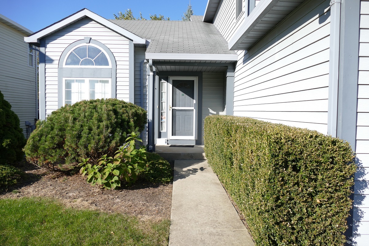 2052 SPICE Lane, Naperville, IL 60565