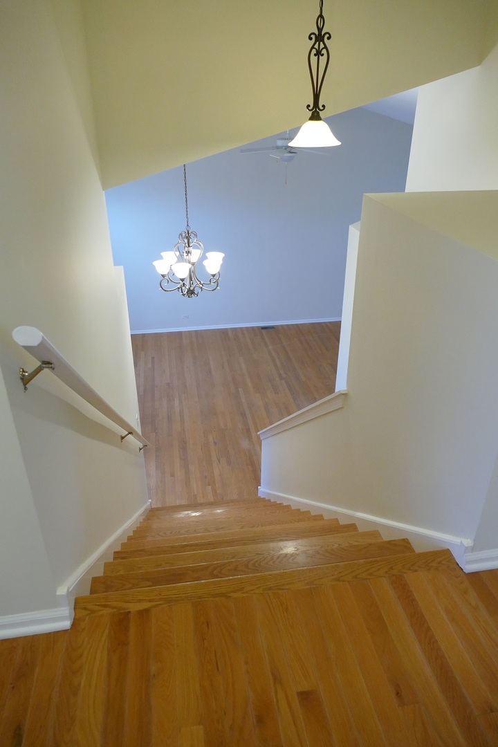 2052 SPICE Lane, Naperville, IL 60565