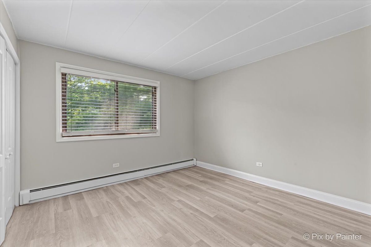 1220 S Lorraine Road #2H, Wheaton, IL 60189
