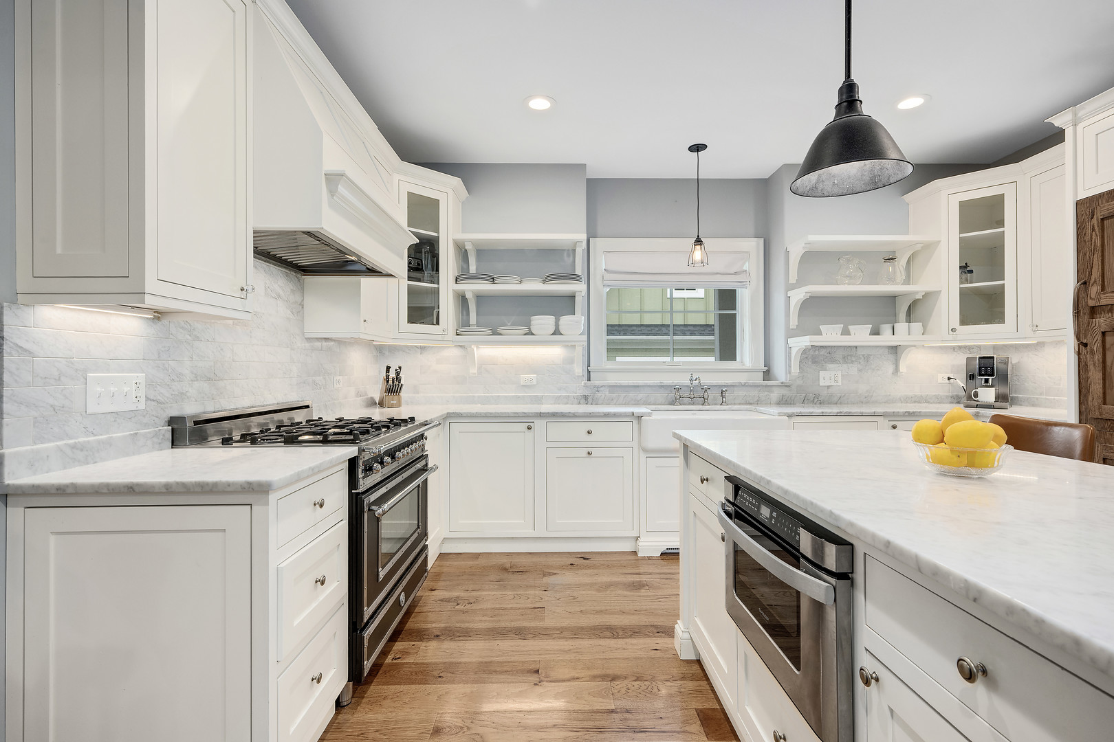 4924 Linscott Avenue, Downers Grove, IL 60515