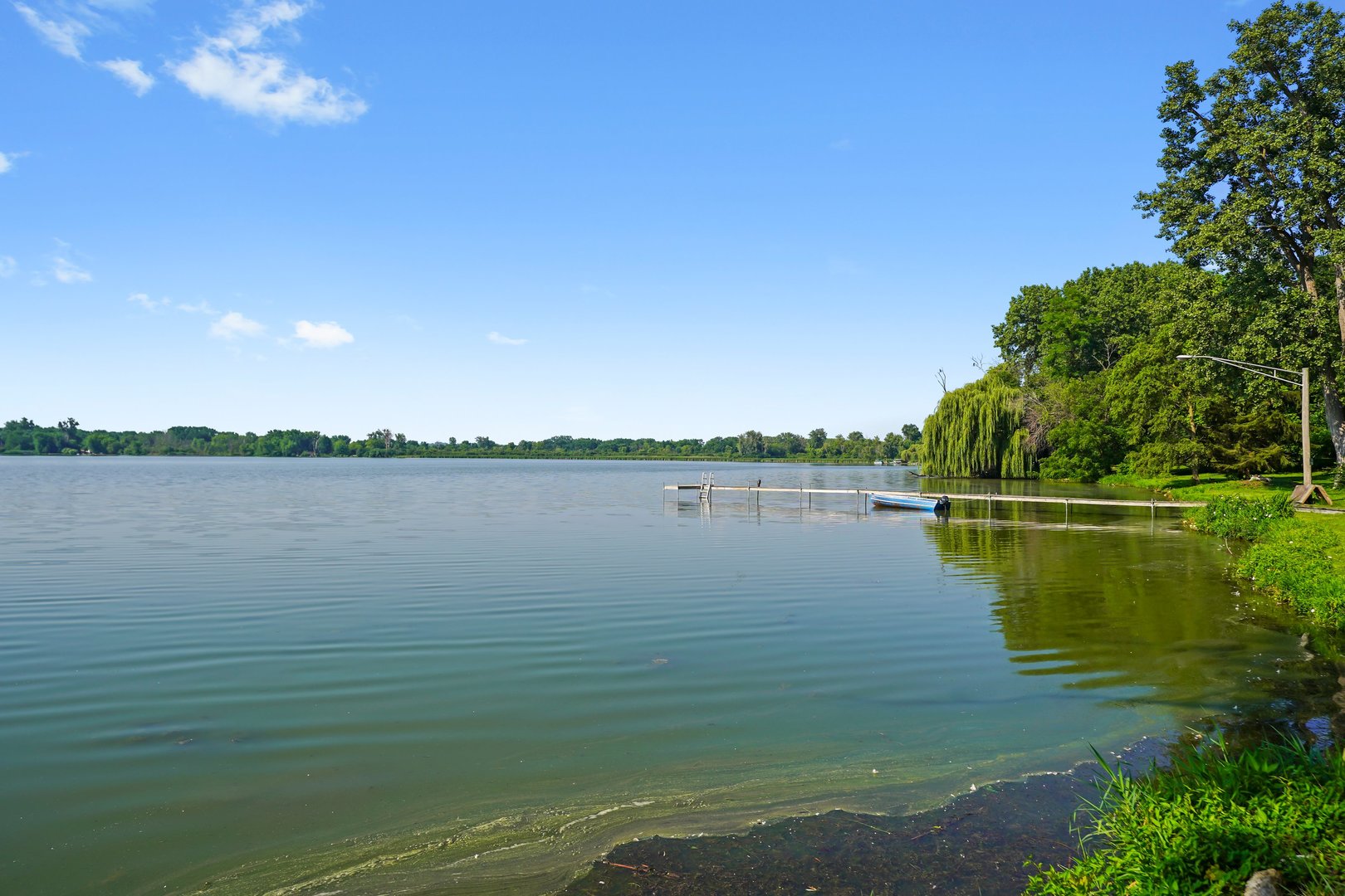 28608 W Parkview Drive, Island Lake, IL 60042