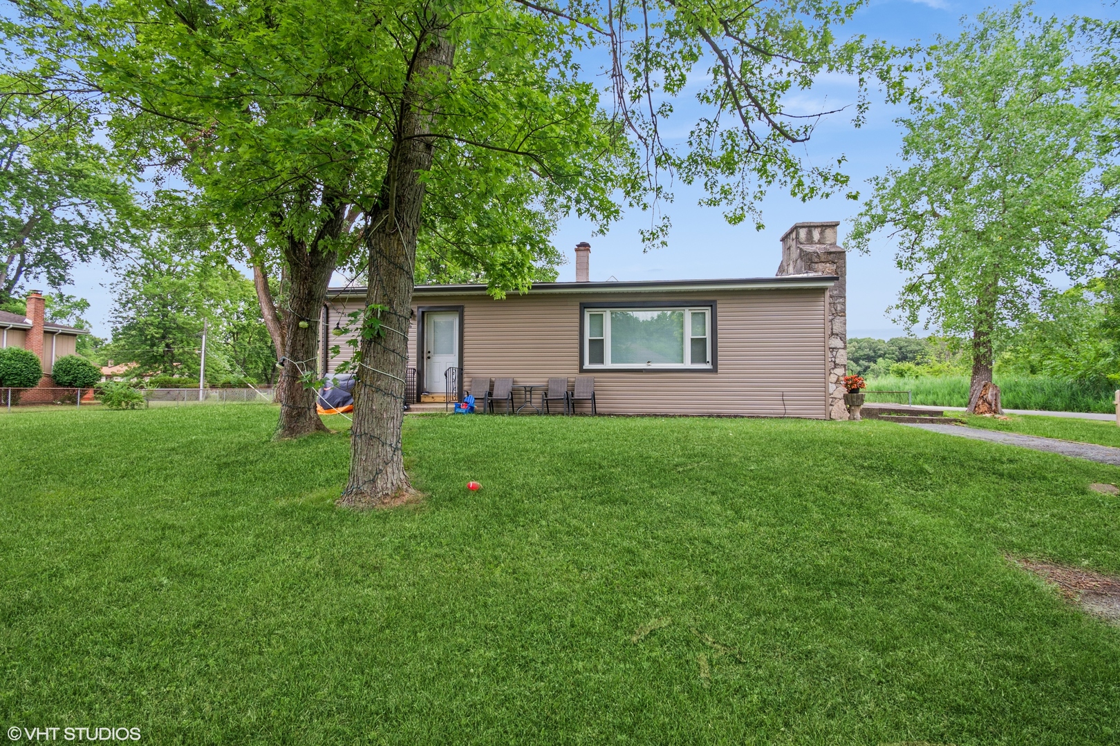 18730 Oak Avenue, Lansing, IL 60438