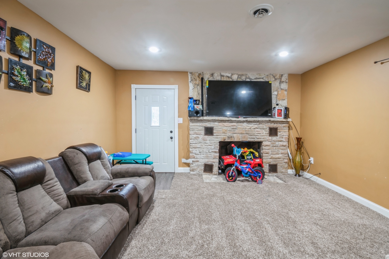 18730 Oak Avenue, Lansing, IL 60438